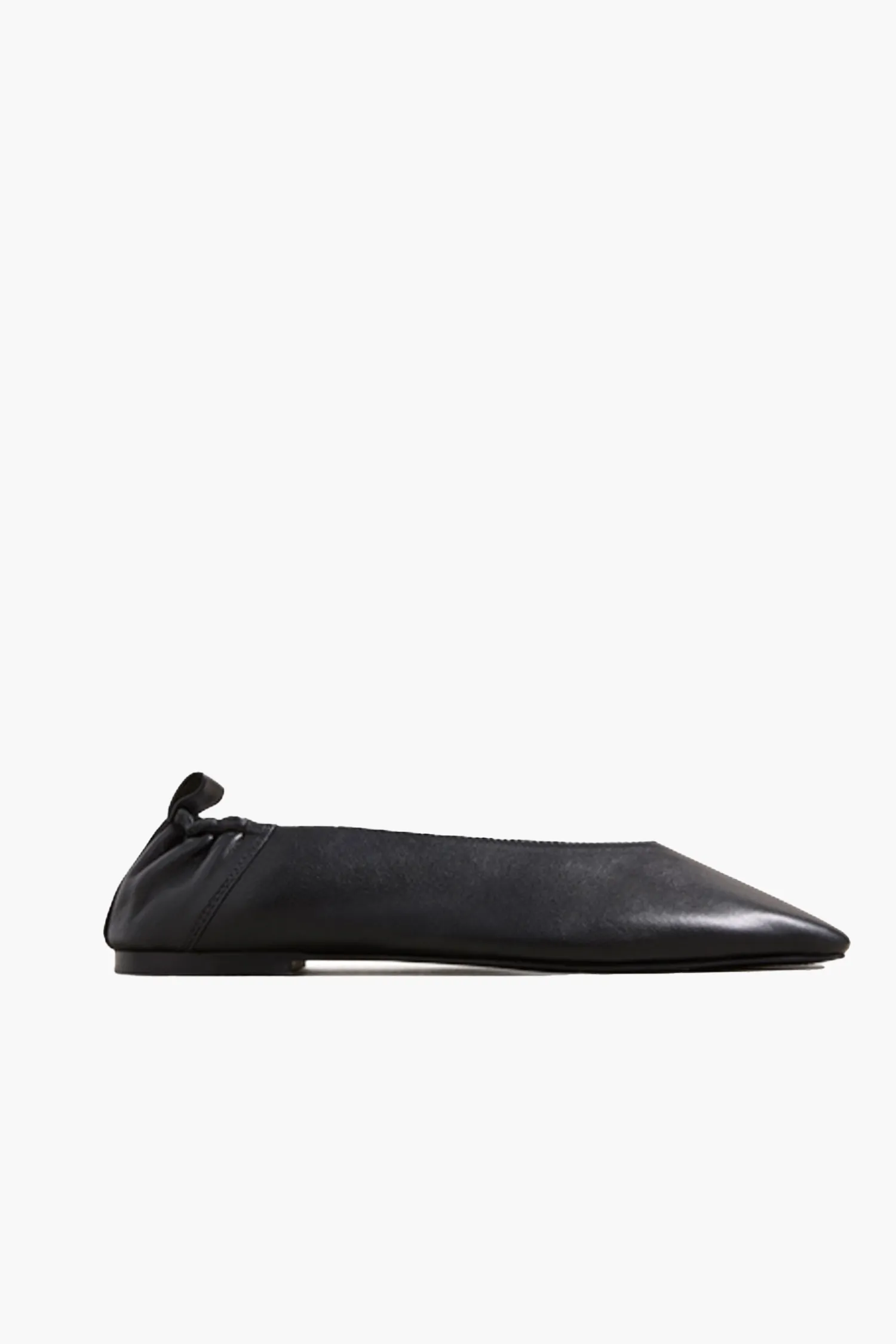 Fashion A.EMERY BRIOT FLAT