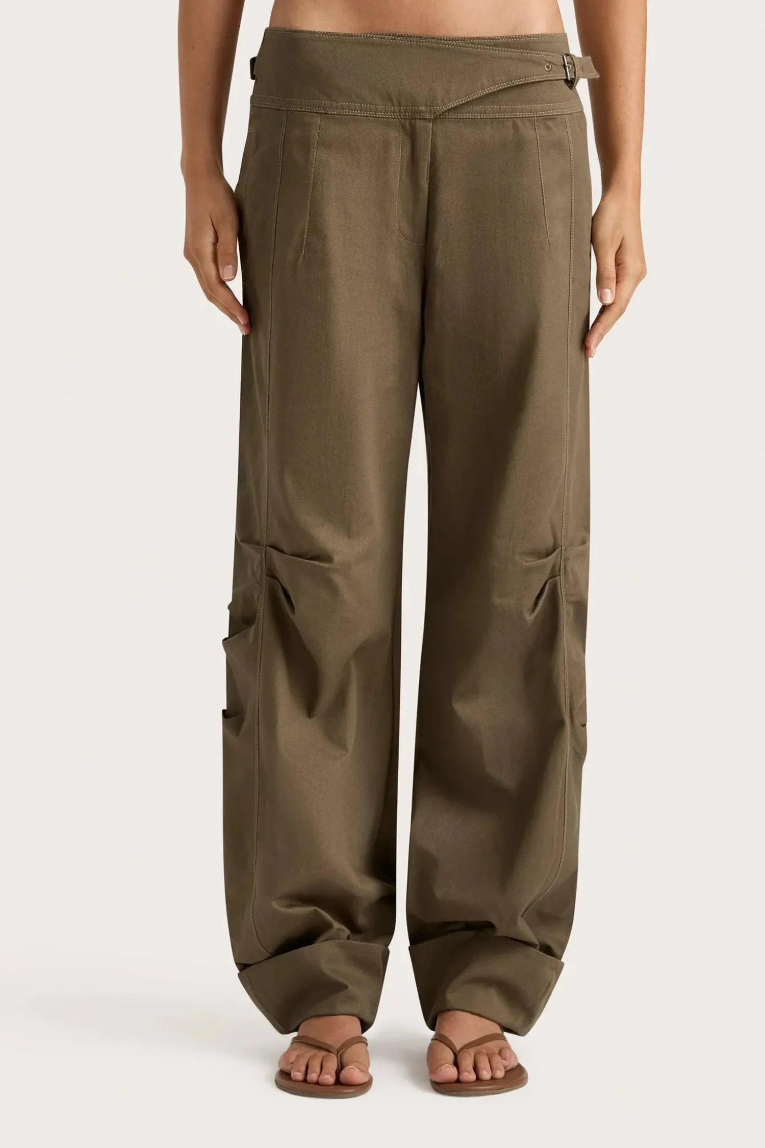 Store FAITHFULL THE BRAND CALAIS PANT Walnut