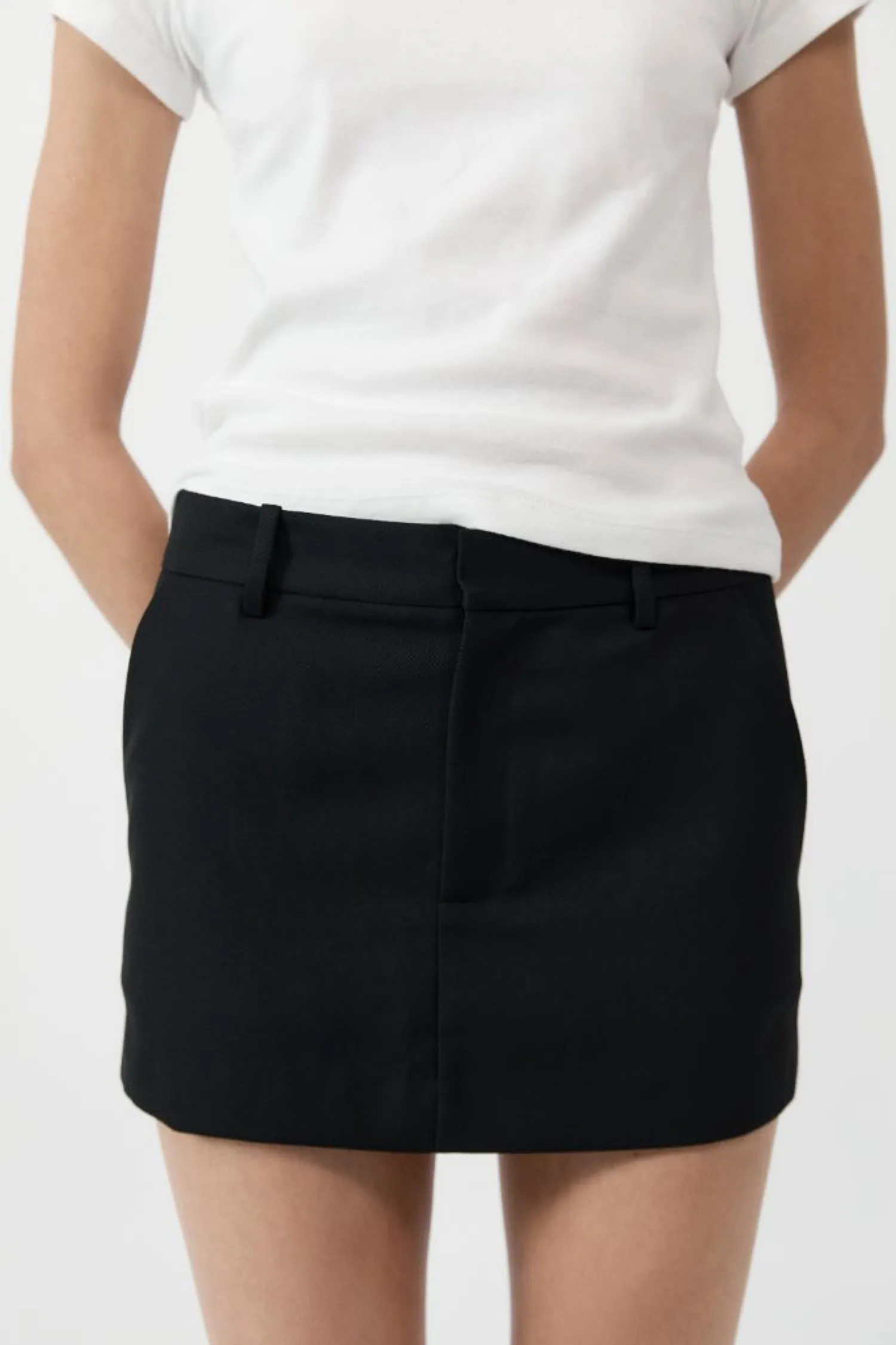 Fashion ST. AGNI CARTER MINI SKIRT Black