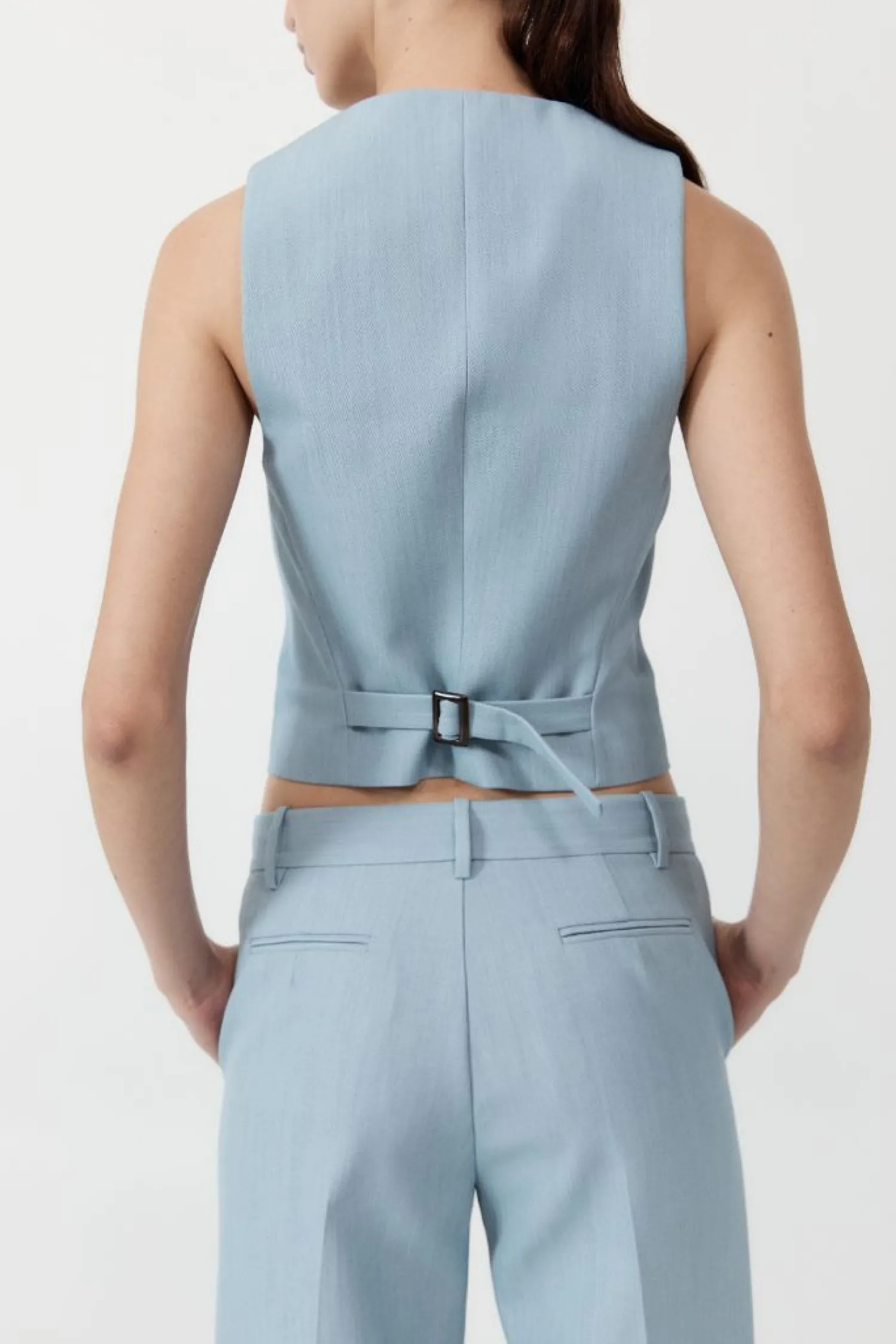 Store ST. AGNI CARTER VEST