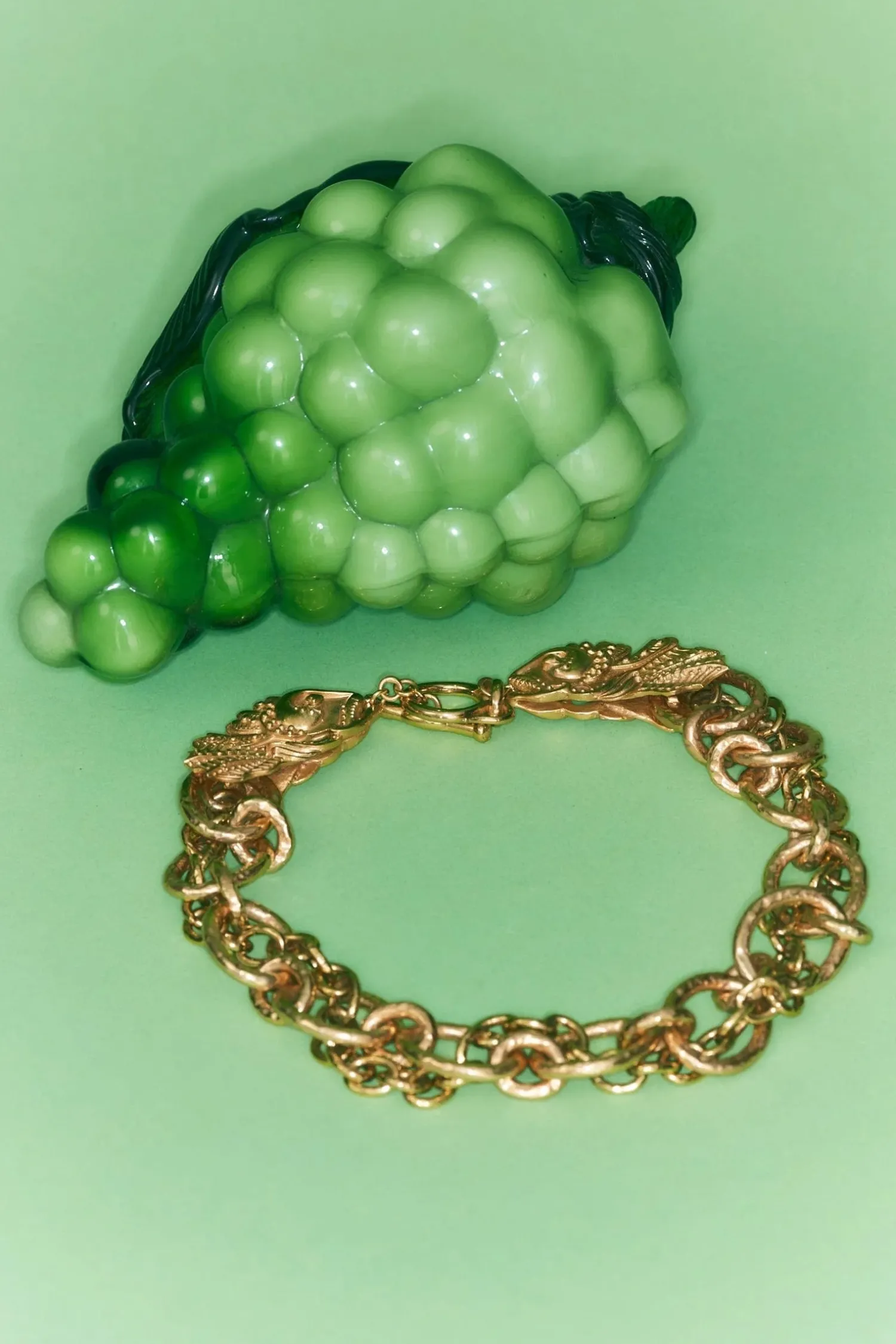 Sale ALÉMAIS CURIO FISH FOB CHAIN NECKLACE Gold