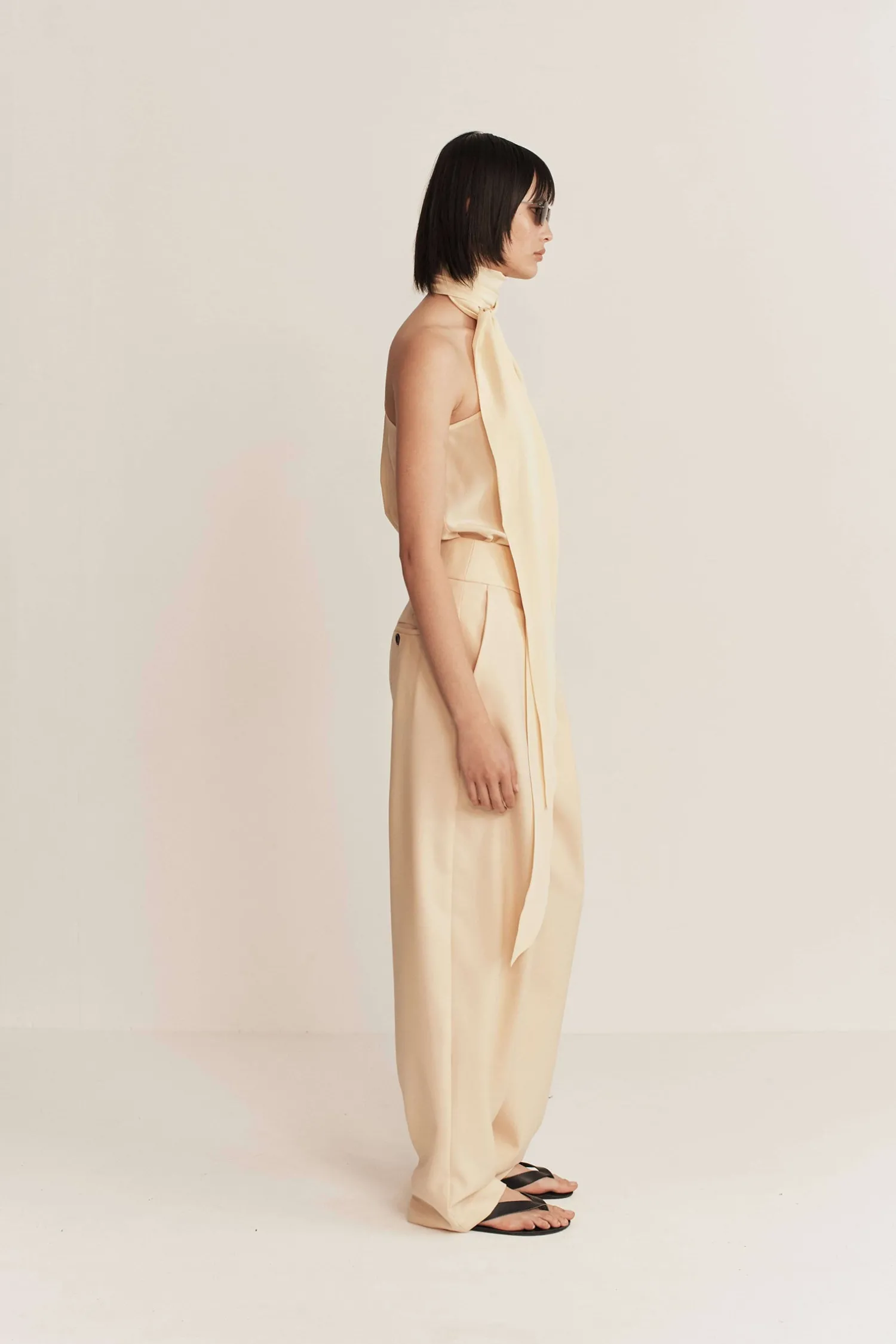 New ESSE DELPHI TROUSER Butter