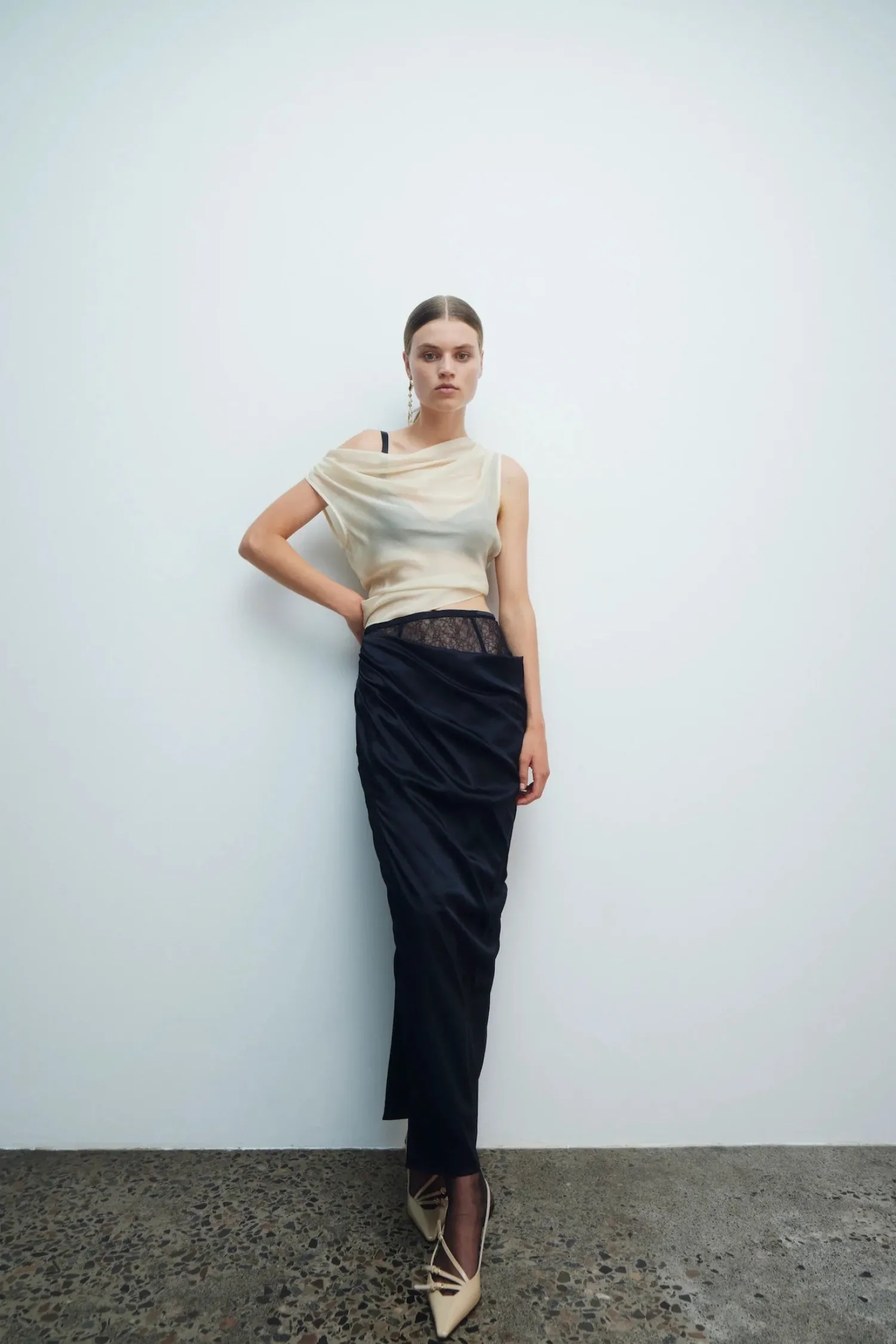 Outlet SIR DUNYA DRAPED SKIRT Black
