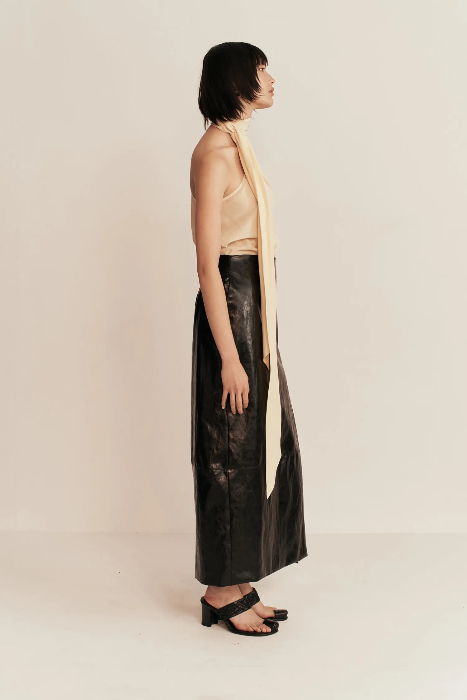 Online ESSE MILOS SPLIT MIDI SKIRT Crema