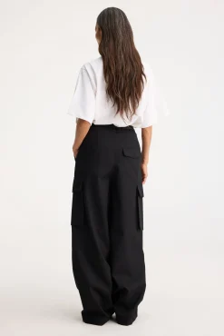 Cheap RÓHE TAILORED CARGO TROUSERS Black