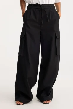 Cheap RÓHE TAILORED CARGO TROUSERS Black