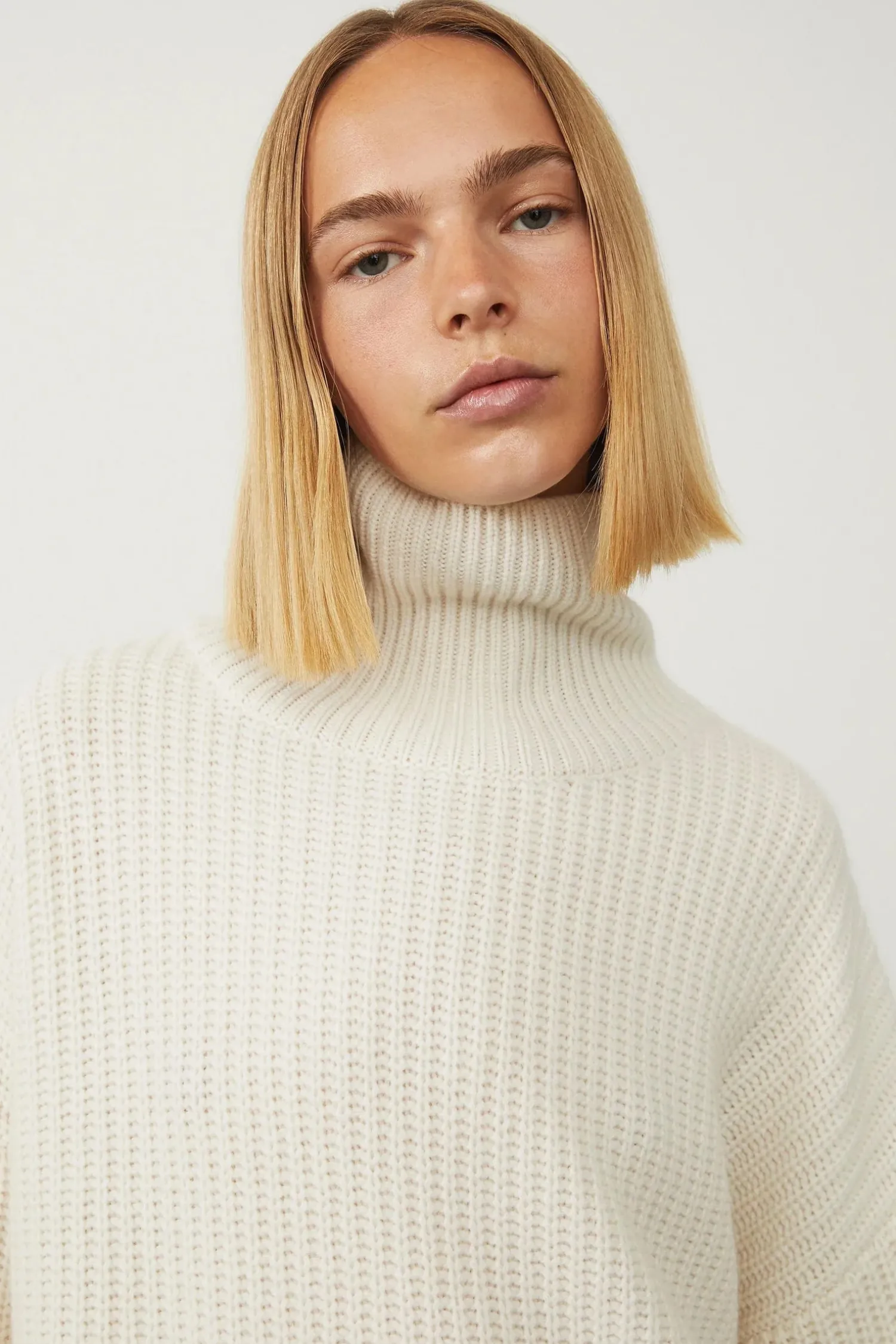 Store LISA YANG THERESE SWEATER Cream